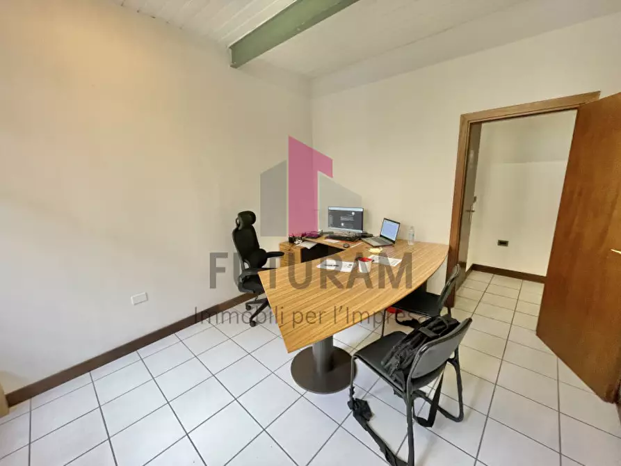 Immagine 19 di Ufficio in affitto  a Montegalda