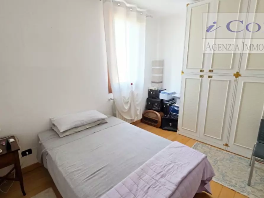 Immagine 3 di Casa trifamiliare in vendita  a Padova