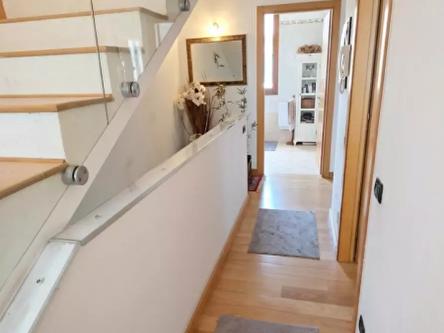 Immagine 4 di Casa trifamiliare in vendita  a Padova