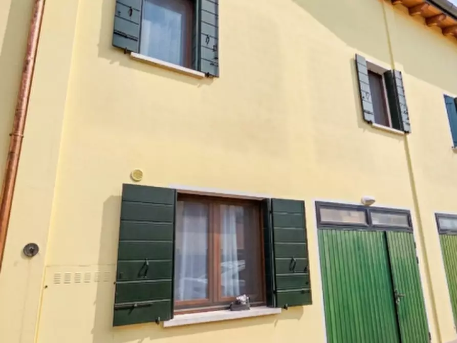 Immagine 6 di Casa trifamiliare in vendita  a Padova
