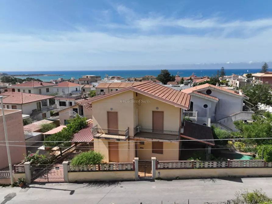 Immagine 2 di Casa indipendente in vendita  in Via dei Navigatori a Modica