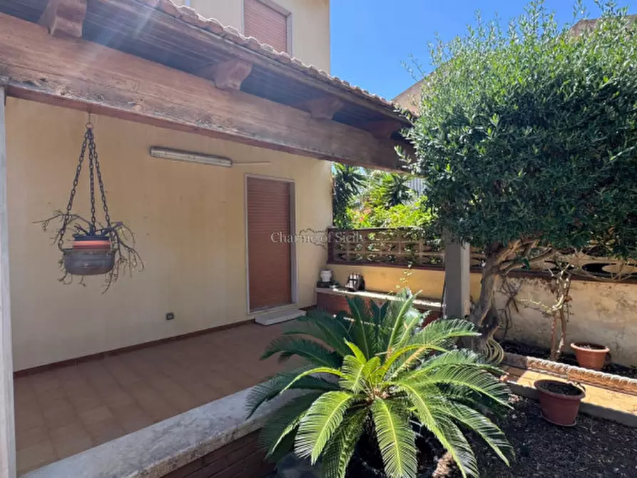 Immagine 38 di Casa indipendente in vendita  in Via dei Navigatori a Modica