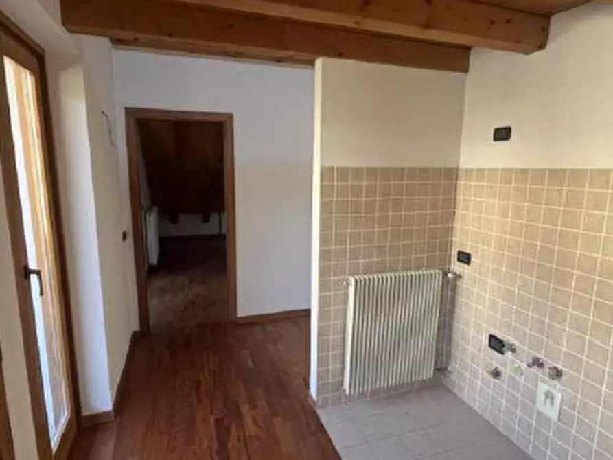 Immagine 4 di Appartamento in vendita  in Viale Tiziano, 3 a Domegge Di Cadore