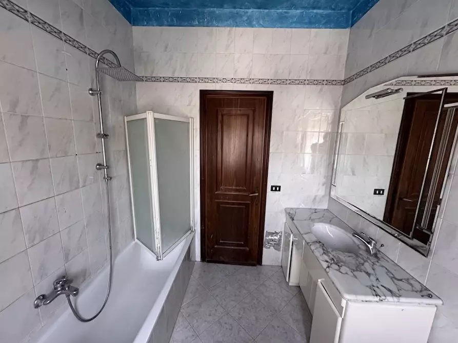 Immagine 6 di Casa indipendente in vendita  a Campolongo Maggiore