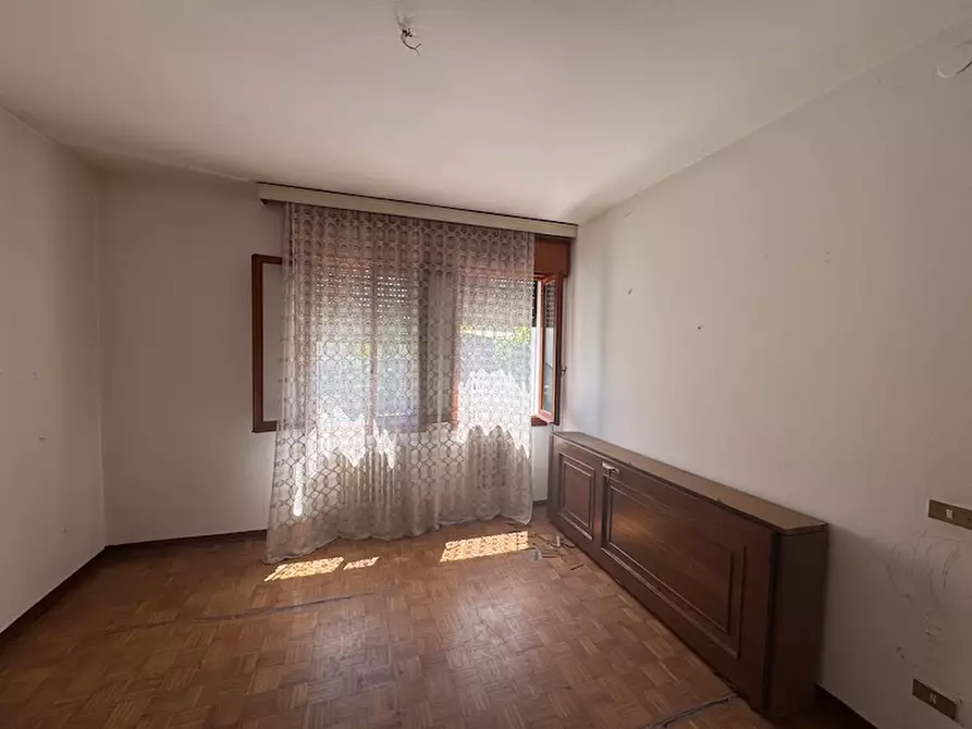 Immagine 18 di Casa indipendente in vendita  a Campolongo Maggiore
