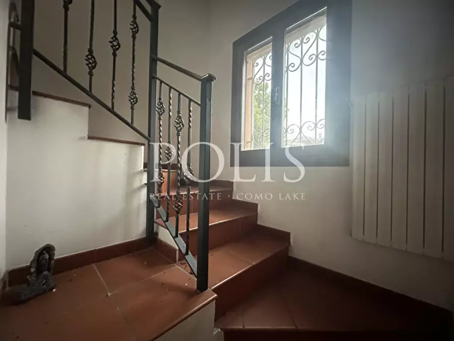 Immagine 4 di Casa indipendente in vendita  a Eupilio