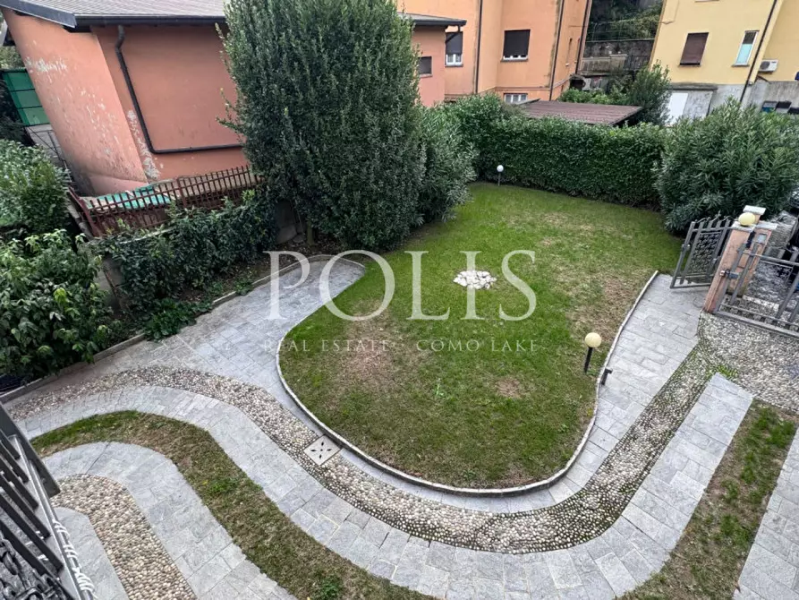 Immagine 14 di Casa indipendente in vendita  a Eupilio
