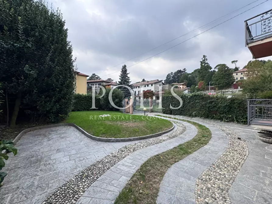 Immagine 16 di Casa indipendente in vendita  a Eupilio