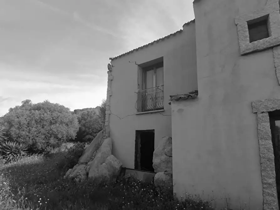 Immagine 3 di Villa in vendita  in Olbia, Via Siddatu - località Mustazzone - Olbia (SS) a Olbia