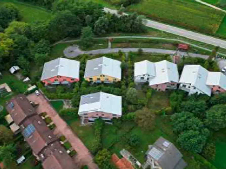 Immagine 1 di Terreno in vendita  in Via Sampoi a Limana