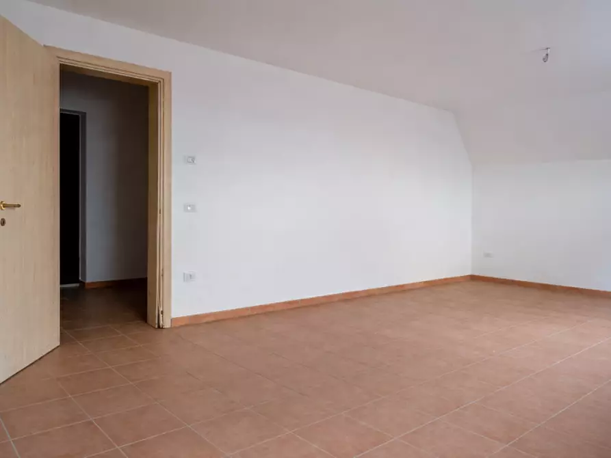 Immagine 6 di Casa indipendente in vendita  in Viale Europa a Veronella