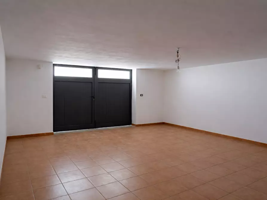 Immagine 9 di Casa indipendente in vendita  in Viale Europa a Veronella