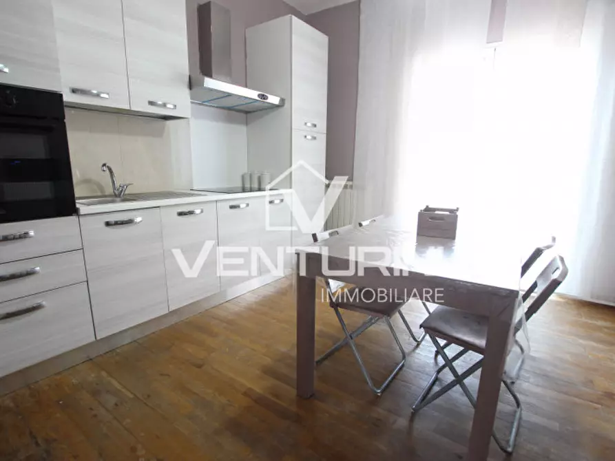 Immagine 5 di Villetta a schiera in vendita  in Via Entratico, 21 a Roma