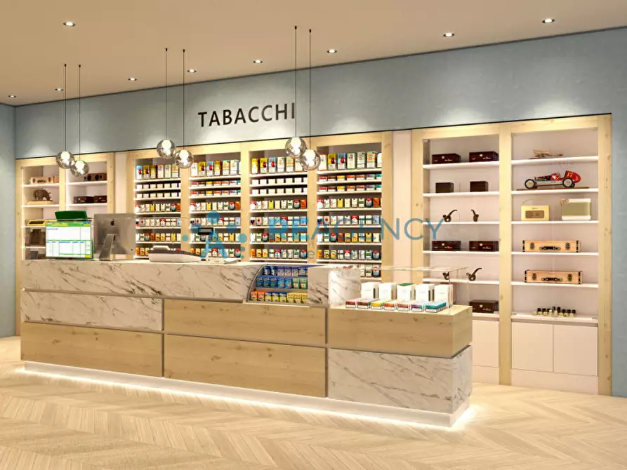 Immagine 2 di Attività commerciale in vendita  a Lonigo
