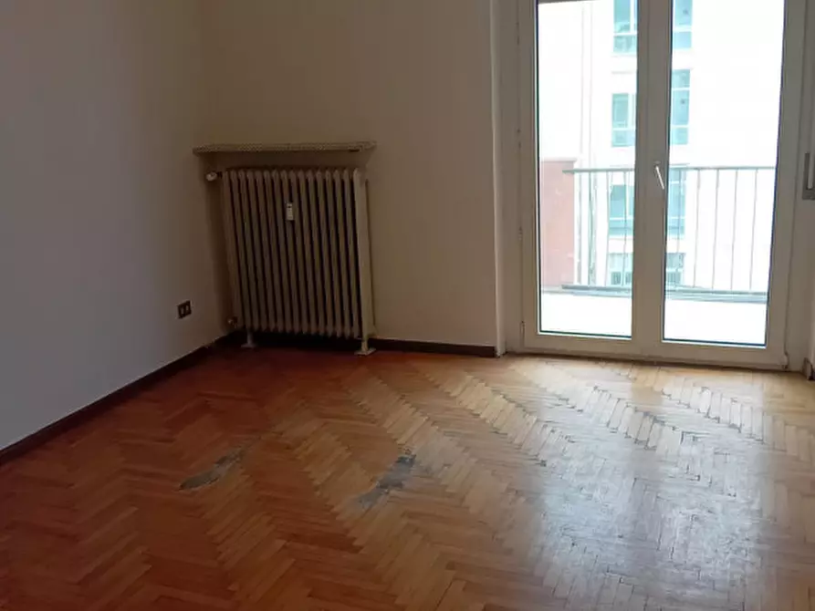 Immagine 4 di Appartamento in vendita  in Piazza Mazzini a Bolzano