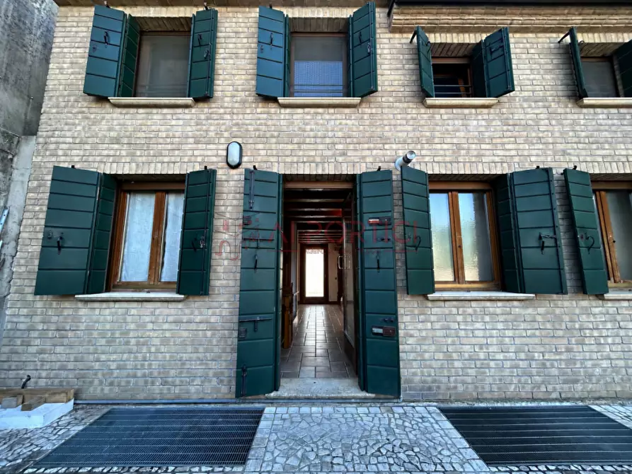 Immagine 18 di Casa bifamiliare in affitto  in Via Giuseppe Garibaldi a Piove Di Sacco