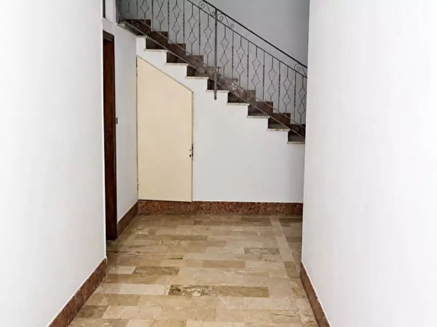Immagine 2 di Appartamento in vendita  in Viale Aldo Moro XI Traversa, 19 a Reggio Di Calabria
