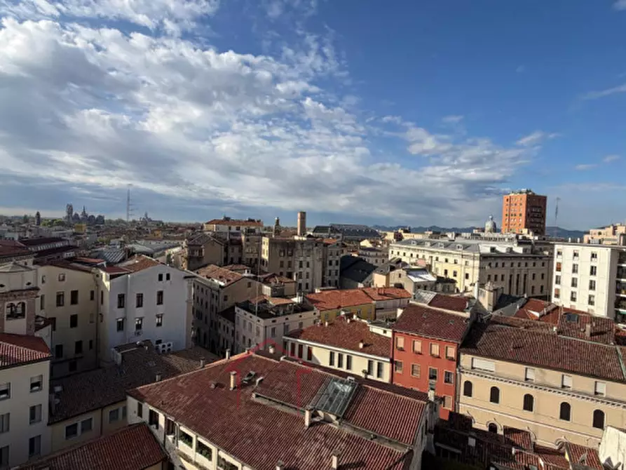 Immagine 10 di Appartamento in affitto  in Largo Europa 3 a Padova