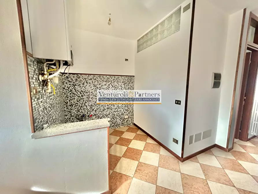 Immagine 6 di Appartamento in vendita  in Via Don Primo Mazzolari a Sirmione