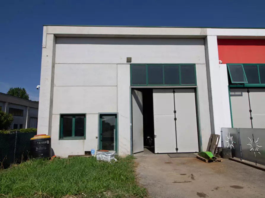 Immagine 6 di Capannone industriale in affitto  in Via Grimani a Battaglia Terme