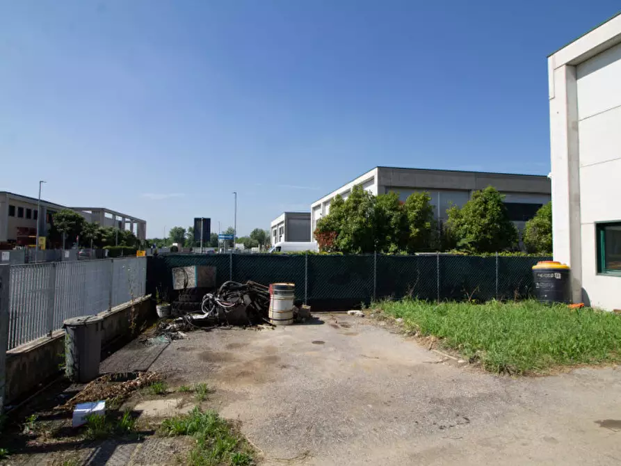Immagine 7 di Capannone industriale in affitto  in Via Grimani a Battaglia Terme