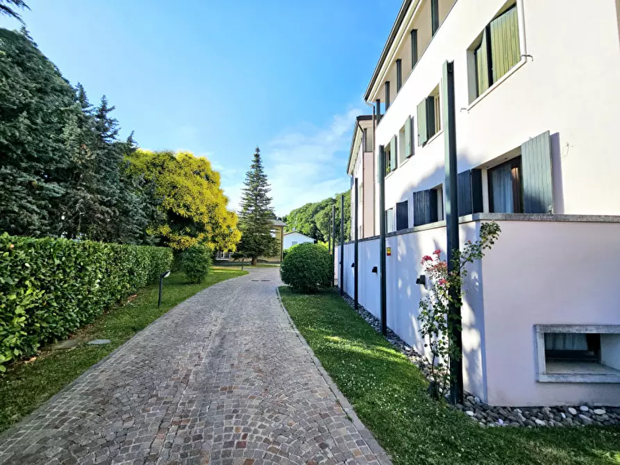 Immagine 11 di Appartamento in vendita  in Via Santo Stefano a Este