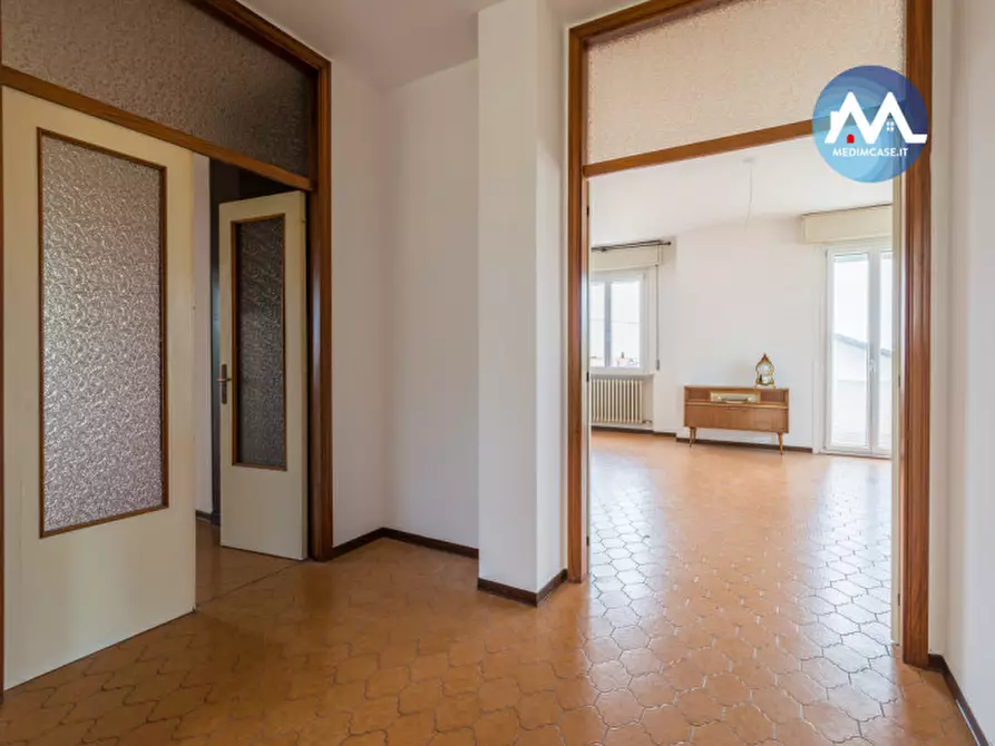 Immagine 4 di Casa bifamiliare in vendita  in strada san giovanni in marignano a Tavullia
