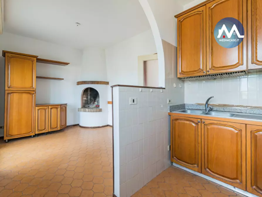 Immagine 10 di Casa bifamiliare in vendita  in strada san giovanni in marignano a Tavullia