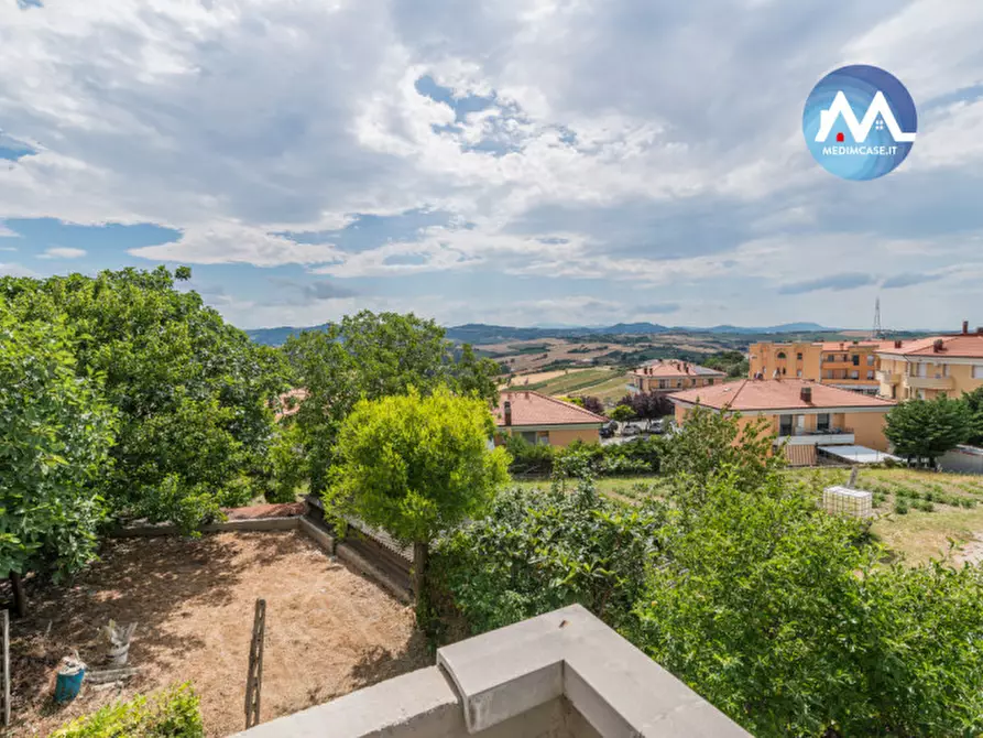Immagine 19 di Casa bifamiliare in vendita  in strada san giovanni in marignano a Tavullia