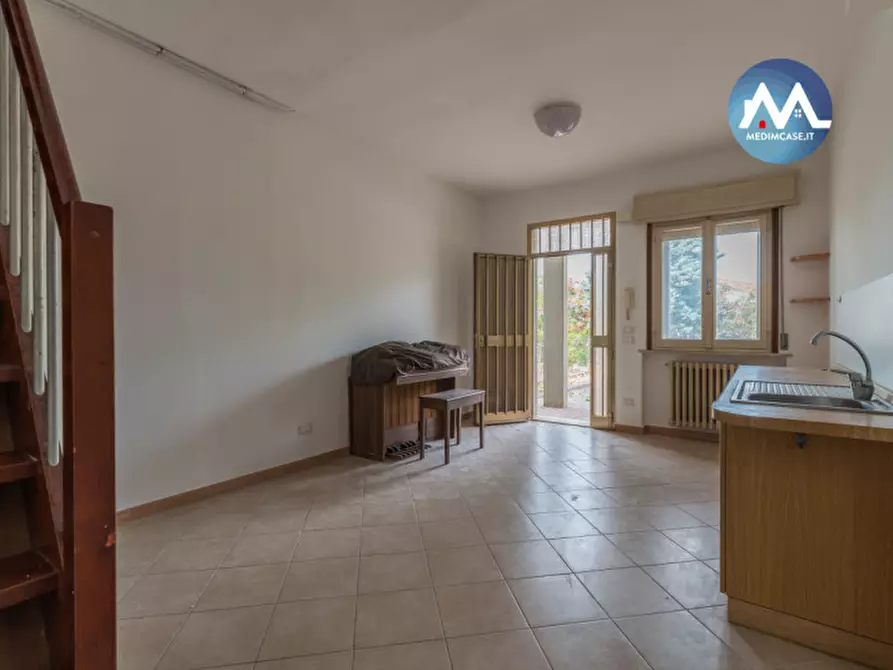 Immagine 25 di Casa bifamiliare in vendita  in strada san giovanni in marignano a Tavullia