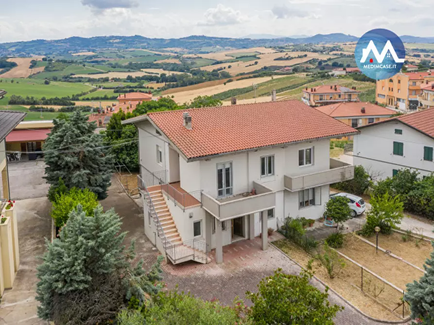 Immagine 29 di Casa bifamiliare in vendita  in strada san giovanni in marignano a Tavullia