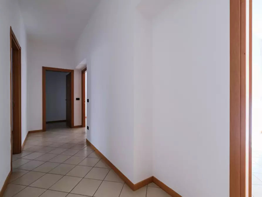 Immagine 9 di Ufficio in affitto  in Stradella Della Racchetta 22 a Vicenza