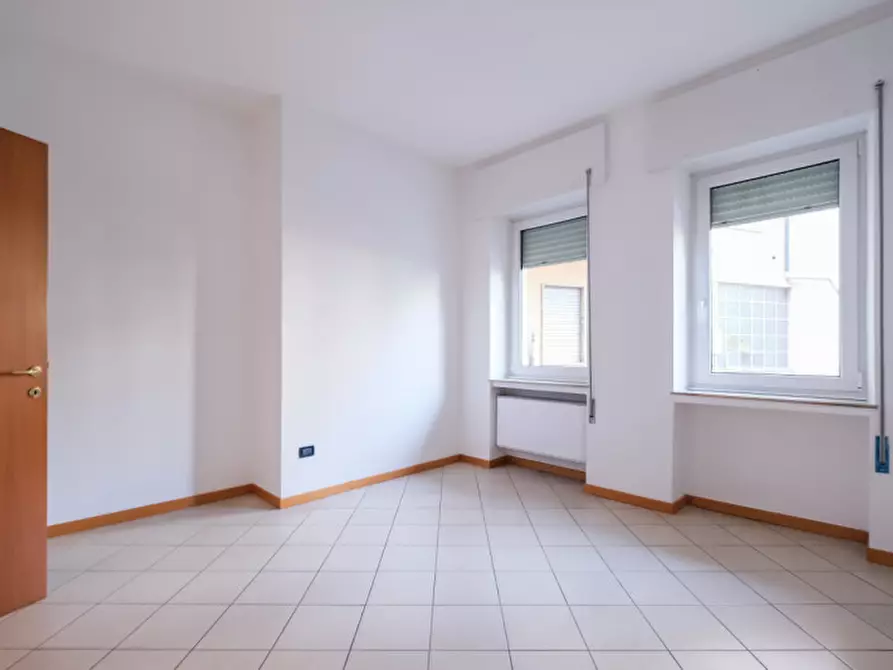 Immagine 13 di Ufficio in affitto  in Stradella Della Racchetta 22 a Vicenza