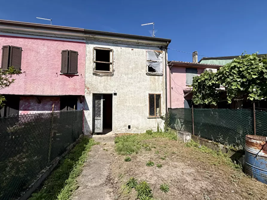 Immagine 1 di Villetta a schiera in vendita  in Via borghetto, 65 a Villa Bartolomea
