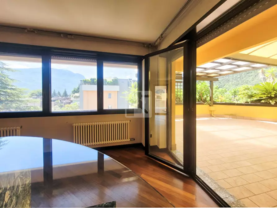 Immagine 12 di Appartamento in vendita  a Riva Del Garda