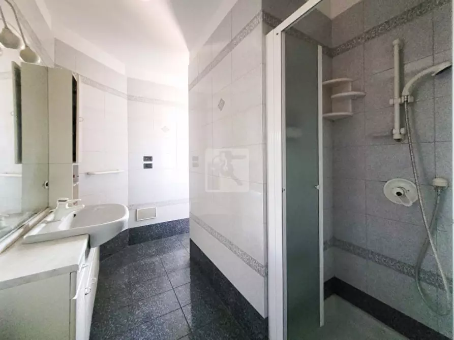 Immagine 22 di Appartamento in vendita  a Riva Del Garda