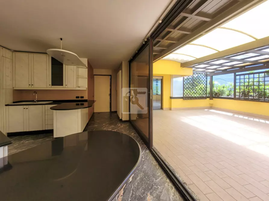Immagine 23 di Appartamento in vendita  a Riva Del Garda