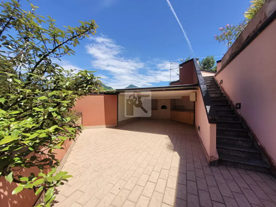 Immagine 40 di Appartamento in vendita  a Riva Del Garda