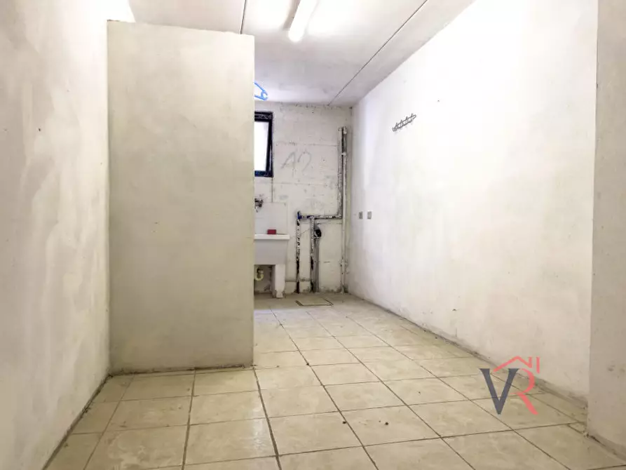 Immagine 25 di Appartamento in vendita  in Via Giuseppe Verdi a Dello