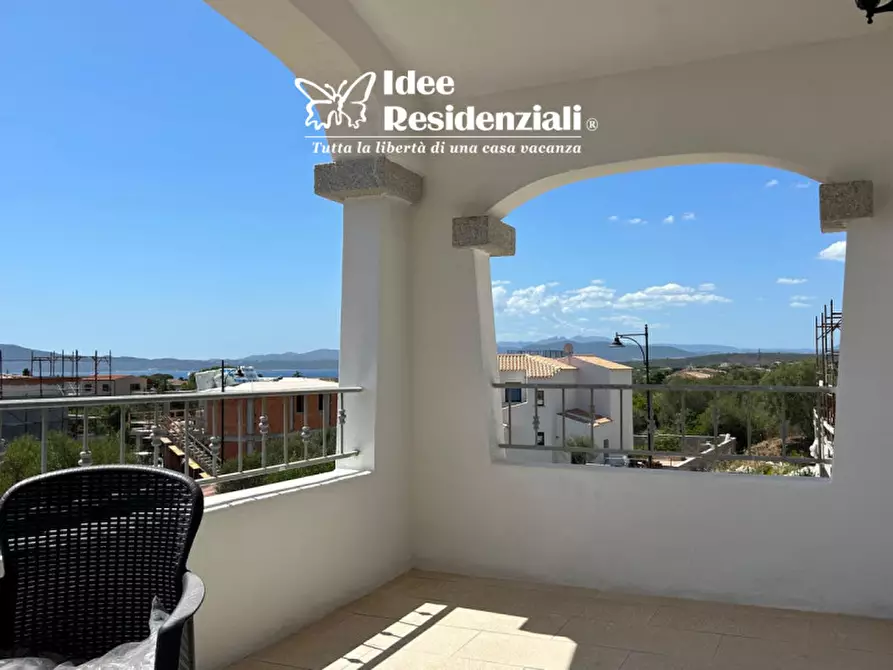 Immagine 2 di Appartamento in vendita  a Olbia