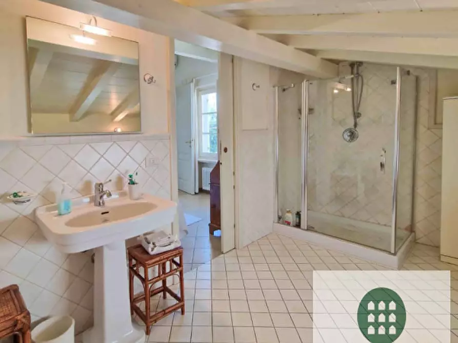 Immagine 5 di Villa in vendita  in Via Palestro a Forte Dei Marmi