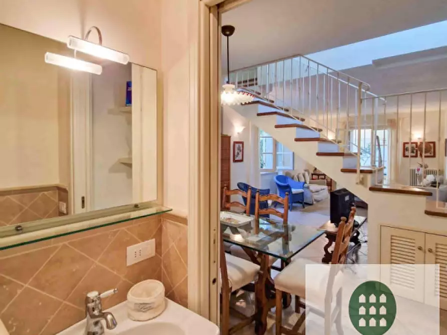 Immagine 14 di Villa in vendita  in Via Palestro a Forte Dei Marmi