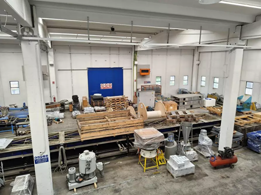 Immagine 10 di Capannone industriale in vendita  in Via Vecchia Milanese, 15, 21040 Venegono Inferiore VA, Italia a Venegono Inferiore