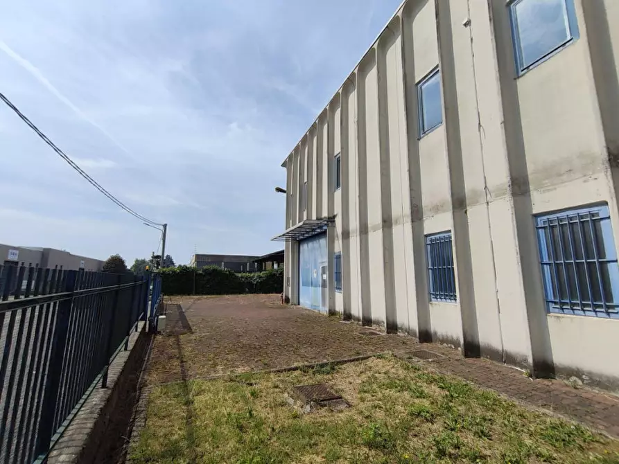 Immagine 12 di Capannone industriale in vendita  in Via Vecchia Milanese, 15, 21040 Venegono Inferiore VA, Italia a Venegono Inferiore