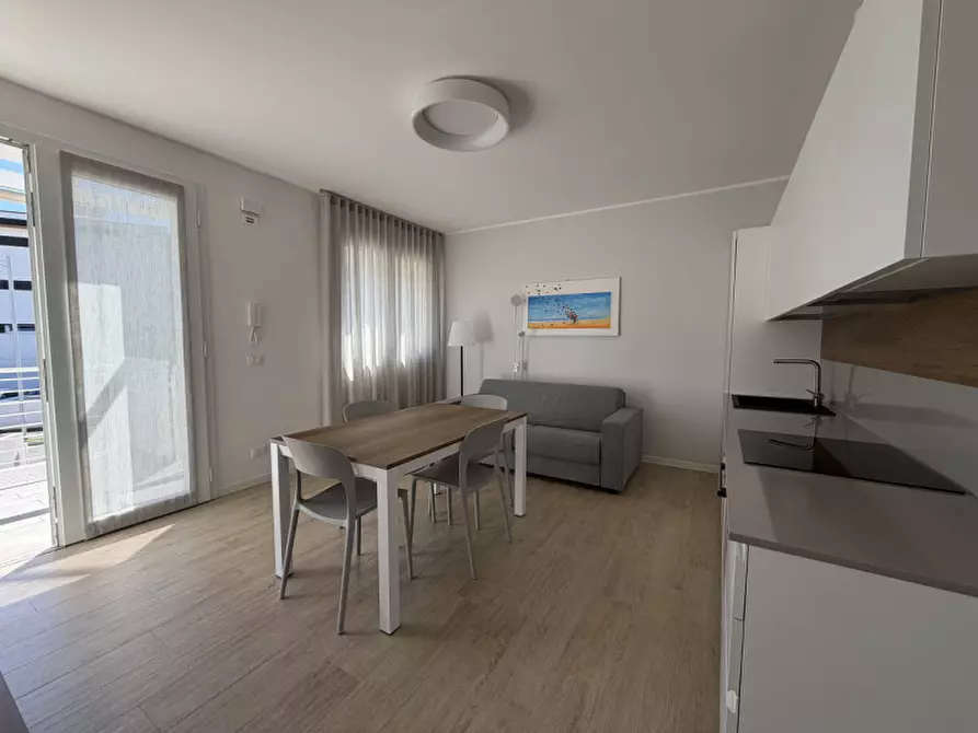 Immagine 11 di Appartamento in vendita  a Jesolo