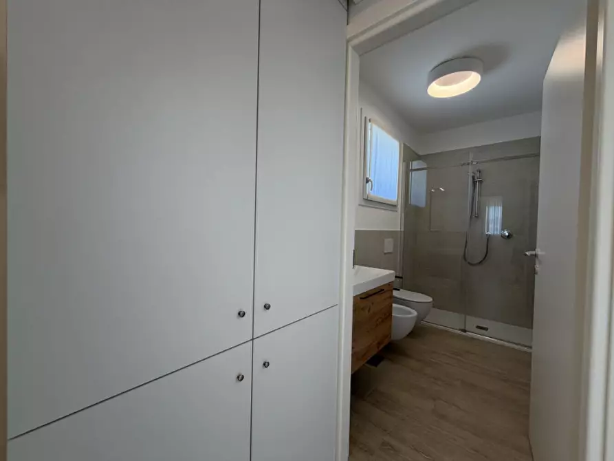 Immagine 19 di Appartamento in vendita  a Jesolo