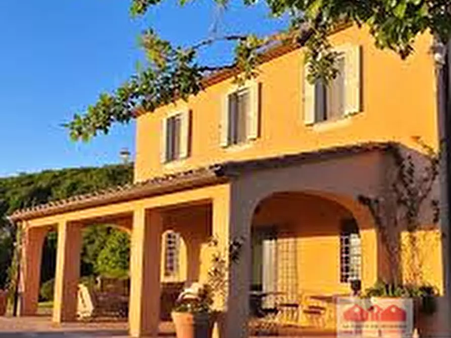 Immagine 1 di Villa in vendita  in Via Bosco dei Ronchi a Longare