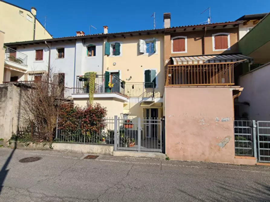 Immagine 14 di Villetta a schiera in vendita  in Via della Filanda a Bussolengo