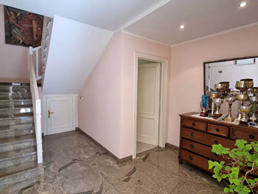 Immagine 3 di Casa bifamiliare in vendita  in Via Moruzzi a Campagnola Emilia
