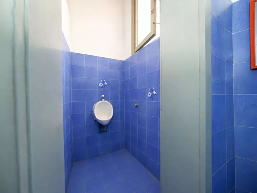 Immagine 7 di Negozio in vendita  in Via della Resistenza a Presicce-Acquarica
